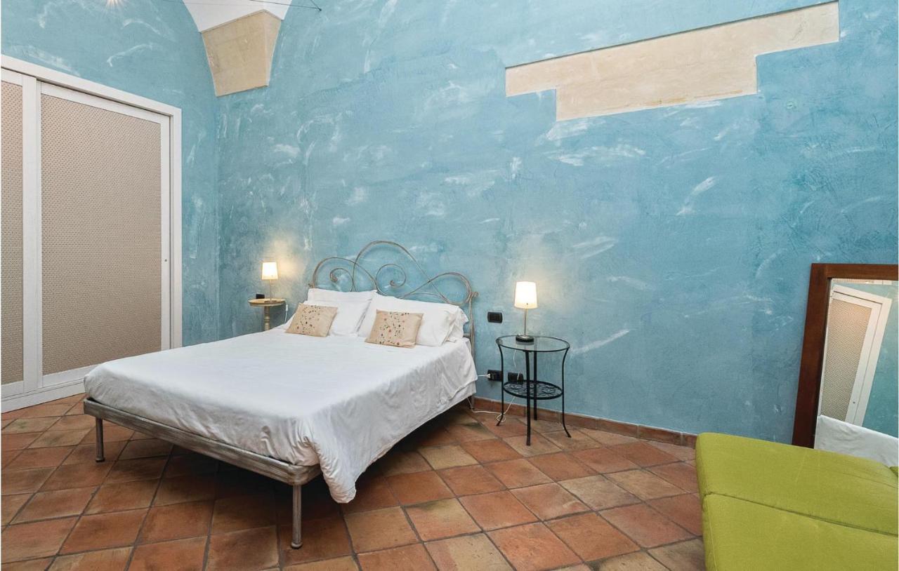 1 Bedroom Awesome Apartment In Lecce Le Exterior foto